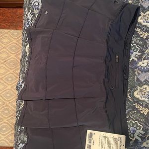 Lululemon Pace Rival Navy skirt. Size 20. Worn once. New condition.